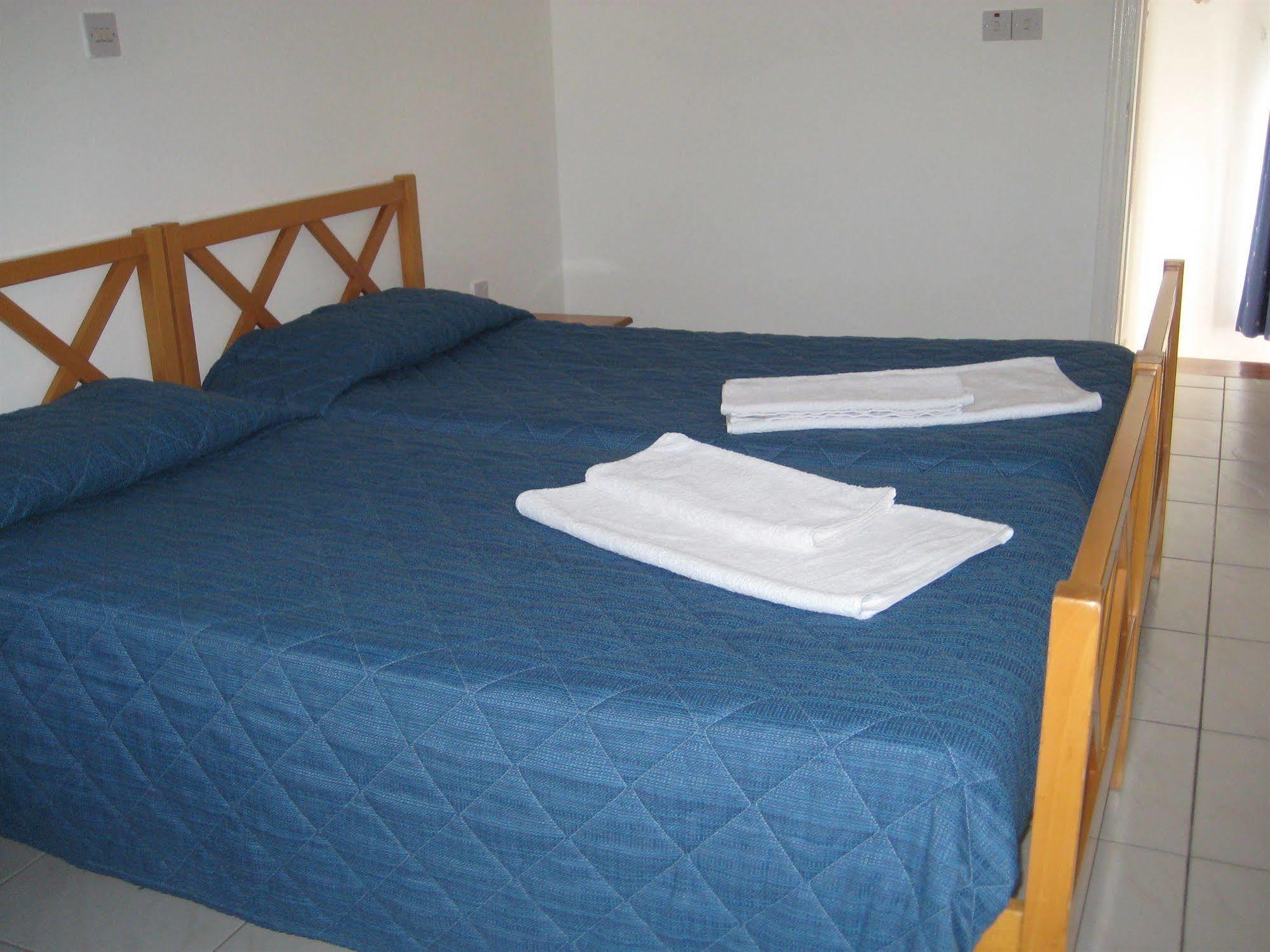 Bay View Hotel Apartments Polis ภายนอก รูปภาพ